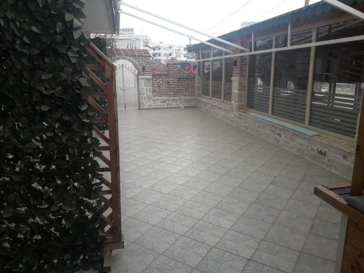 Hotel Arsenal Ksamil Extérieur photo