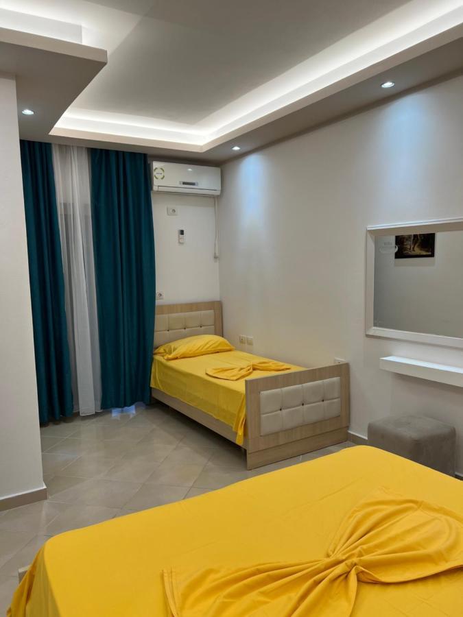 Hotel Arsenal Ksamil Extérieur photo